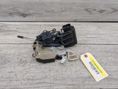 1996 - 2003 BMW Z3 E36 Front Right Passenger Door Latch Lock Actuator 8353012 M54B25O0