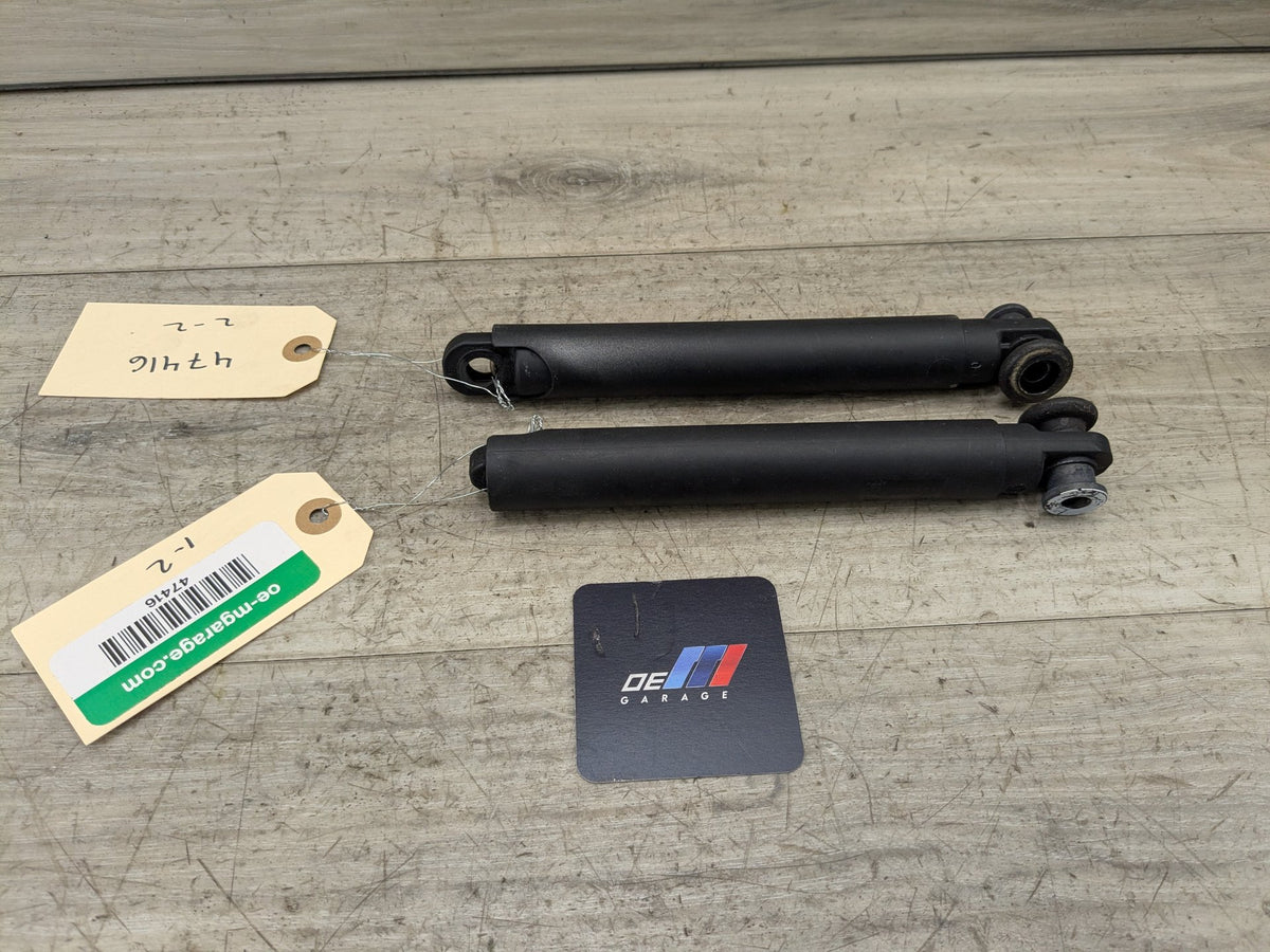 2014 BMW X5 F15 - Lower Tailgate Strut Shock Supports SET PN: 7371765