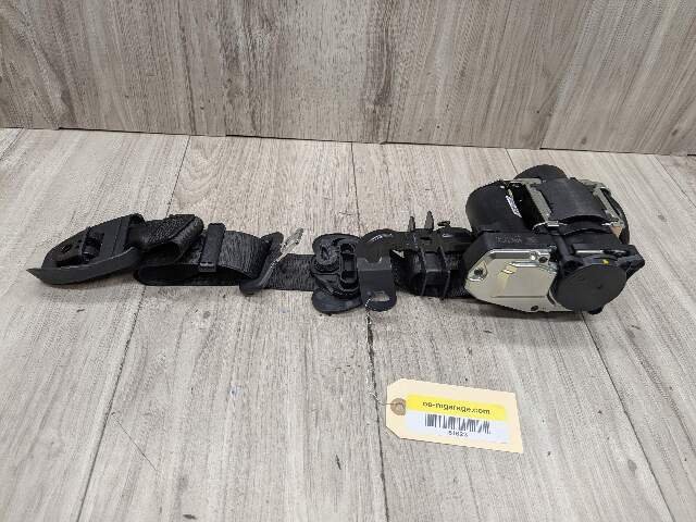2019 BMW 330i G20 Front Right Passenger Seatbelt Seat Belt Retractor 7496308 OEM BMW G20 G80 330 M340 M3 Front Right Passenger Seat Belt Seatbelt Retractor