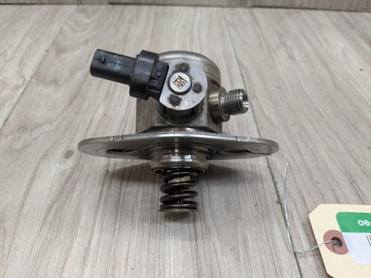 16-20 OEM BMW G11 G12 750 G30 M550 Engine N63R HPFP High Pressure Fuel Pump 5-8