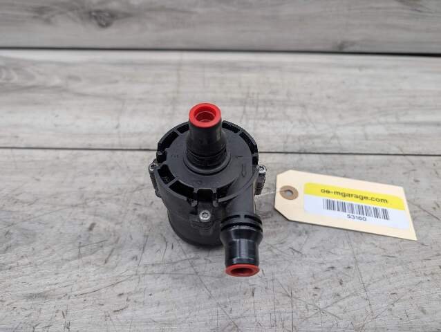 16-19 OEM BMW G11 G12 G30 M550 750 M760 Auxiliary Electric Coolant Water Pump