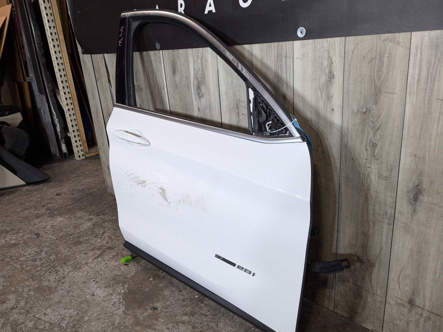 *16-22 OEM BMW F48 X1 Front Right Passenger Side Door Shell Panel White 300 White Alpinweiß Iii (300)