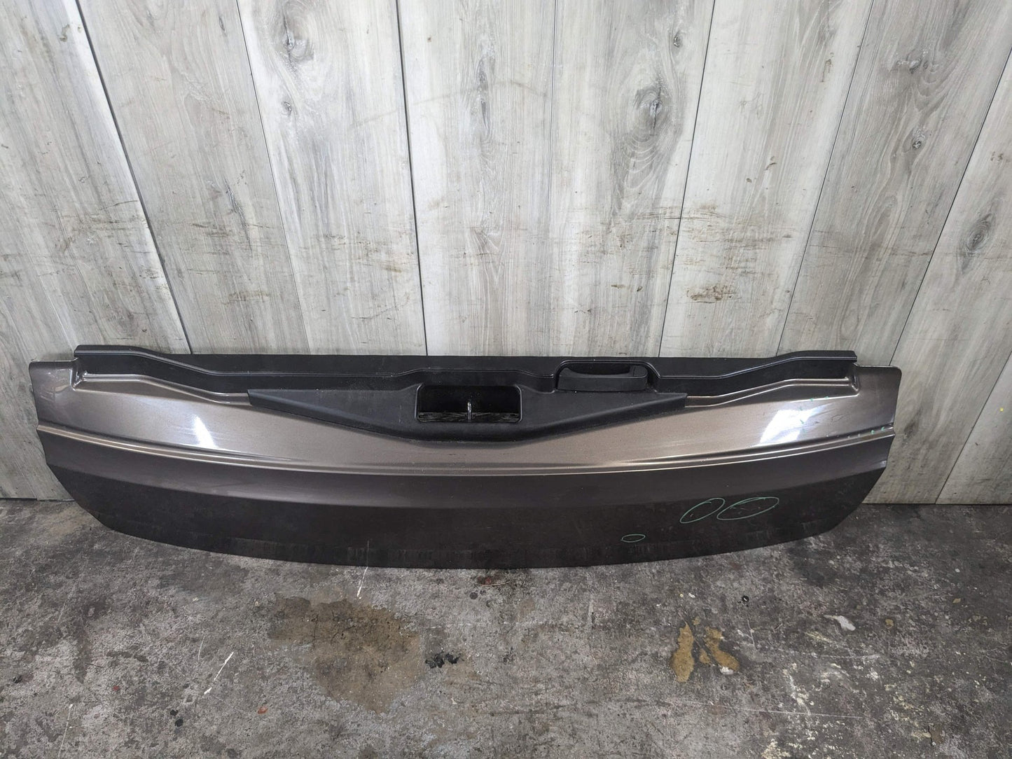 2011 BMW X5 E70 Rear Lower Liftgate Tailgate