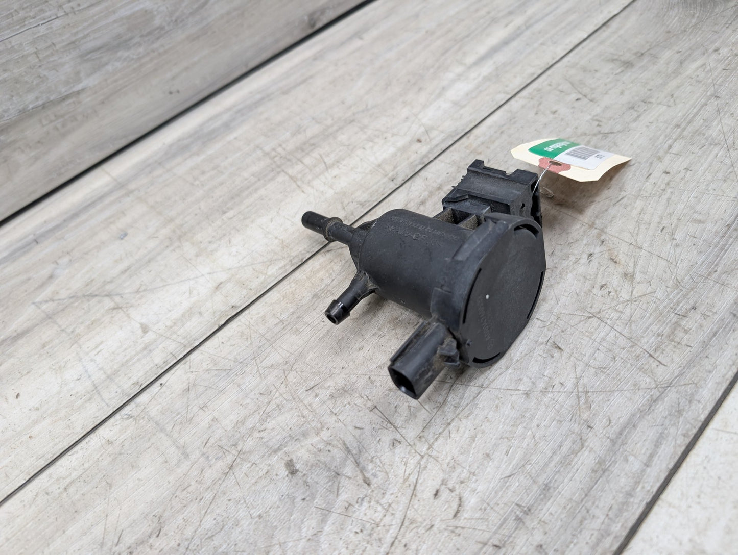 2009-2017 Mercedes-Benz E550 E-Class A207 Fuel Vapor Charcoal Cannister A0014760532 OEM