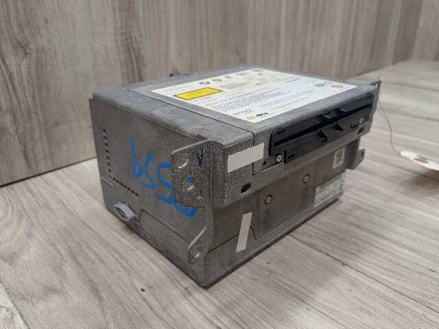 OEM BMW F10 F15 F22 F30 F32 F80 F82 X5 M3 M4 HARMAN Headunit NBT HU Radio HW 3.1