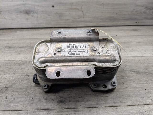 2011-2016 BMW 528i F10 Tranmssion Oil Cooler 7638582 OEM BMW F10 528 Engine N20 Transmission Oil Cooler Heat Exchanger