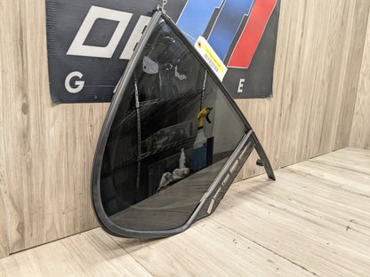 2020 BMW 740i G12 Rear Right Passenger Door Window Glass 7384218 16-22 OEM BMW G12 740 750 M760 B7 Rear Right Passenger Door Quarter Fixed Glass
