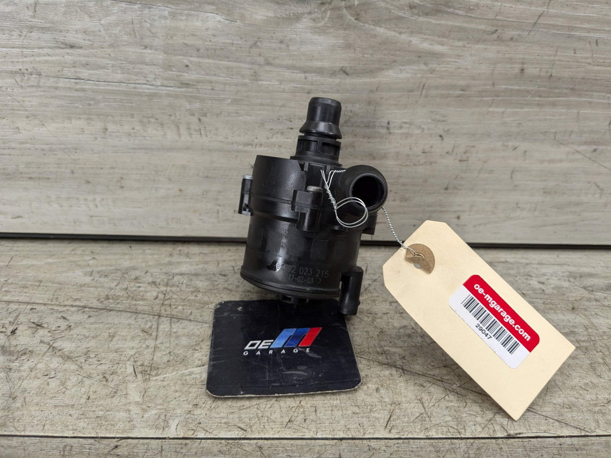 OEM BMW F23 F30 F32 F36 F80 F82 M3 Engine B46 S55 Auxiliary Coolant water Pump