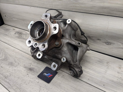 22-24 OEM BMW G26 430 M440 REAR Left Driver Side Knuckle Hub Spindle Bearing