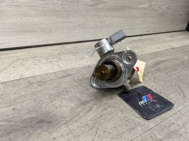 10-14 OEM BMW E70 F02 F10 F12 X5 X5M Engine N63 S63 HPFP High Pressure Fuel Pump