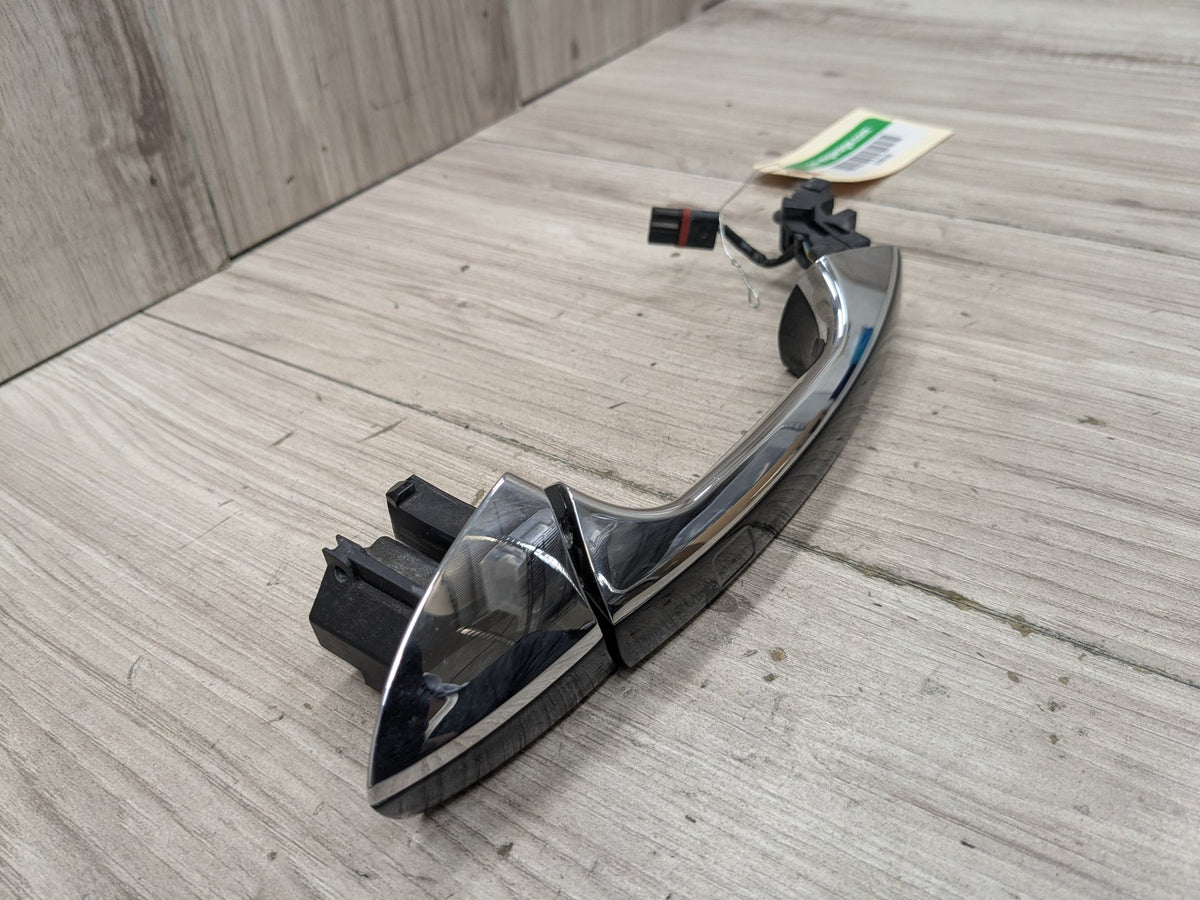 OEM Mercedes W204 W207 W212 W218 Right Passenger Door Handle COMFORT ACCESS