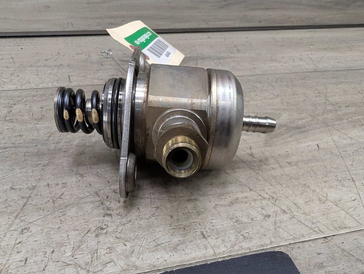 17-24 OEM AUDI A4 B9 Q7 Engine EA888 CYMC 2.0L High Pressure Fuel Pump