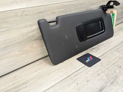2021 BMW 330i G20 Front Right Passenger Sun Visor 8092728 19-24 OEM BMW G20 G80 330 M340 M3 Right Passenger Side Interior Sun Visor Black