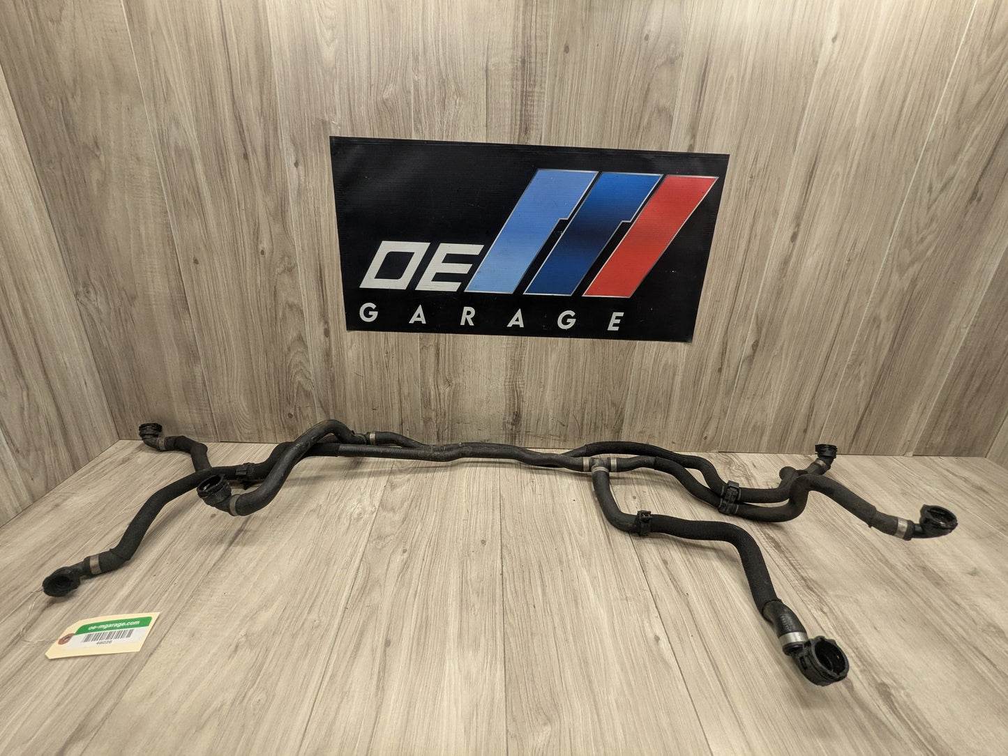 OEM BMW G11 G12 G30 M550 750 Engine N63R Water Pump Coolant Hose Tube Pipe