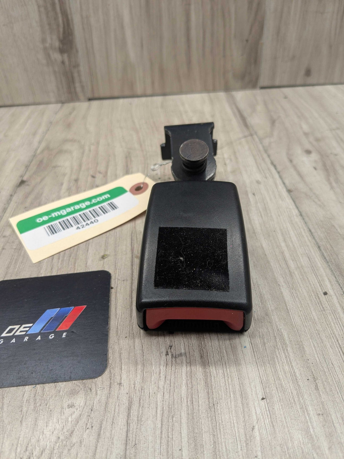 OEM BMW E70 E71 X5 X6 X5M X6M REAR Left or Right Seatbelt Seat Belt Strap Buckle
