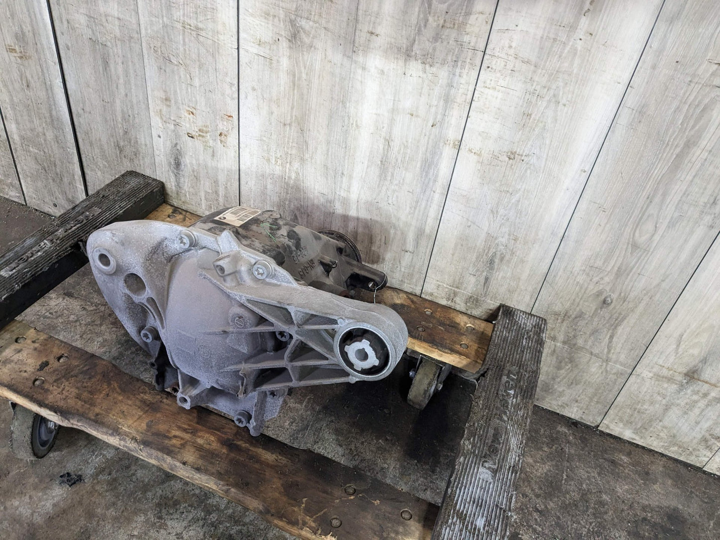 2020 BMW X5 G05 Rear Axle Carrier Differential 8662663