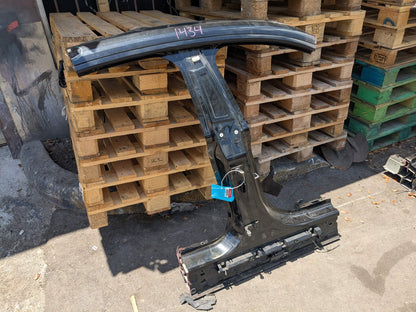 22-24 OEM BMW G26 430 M440 Left Driver Side B Pillar Door Body Cut Structure