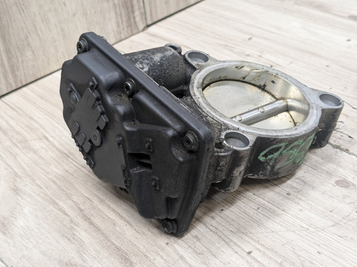 OEM BMW F39 F44 F48 F90 G05 G12 750 G30 M550 M8 Engine B46 N63 S63 Throttle Body