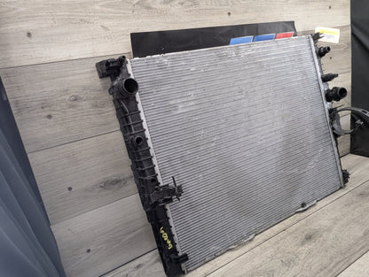 2017-2023 BMW M550i G30 Cooling Radiator 8743667 *16-19 OEM BMW G11 G12 G30 750 M550iX Coolant Radiator N63R