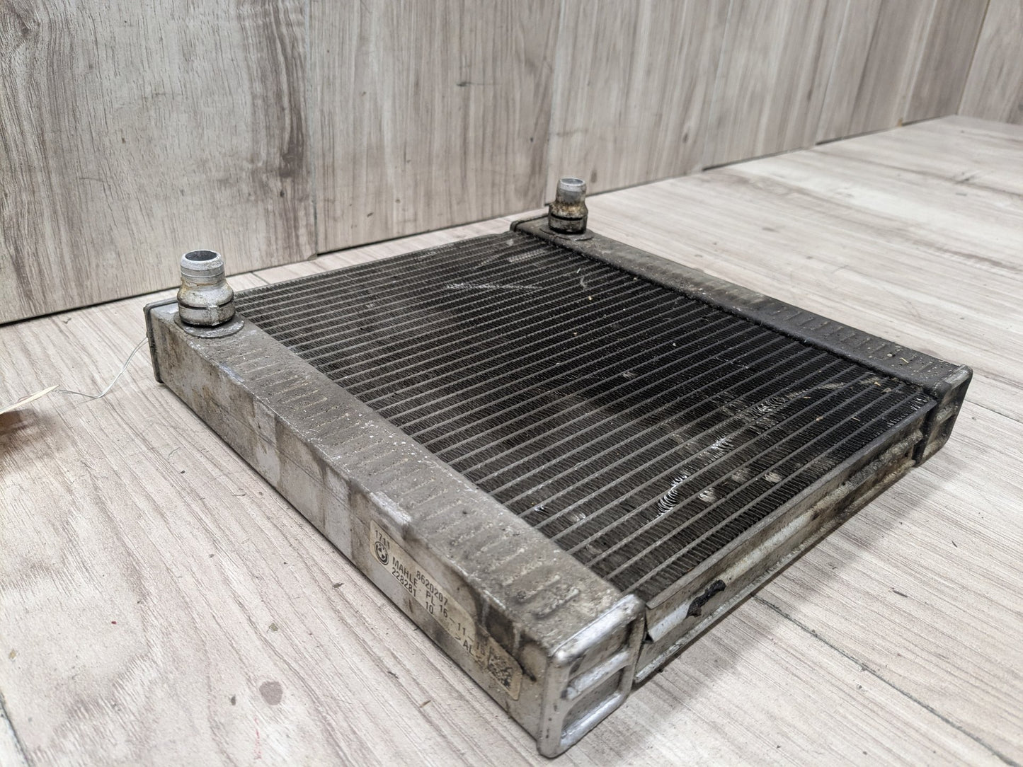 2016 BMW 750i G12 Left or Right Secondary Auxiliary radiator 8620207 OEM BMW F90 G12 G30 G45 Left Right Secondary Auxiliary Coolant Remote Radiator