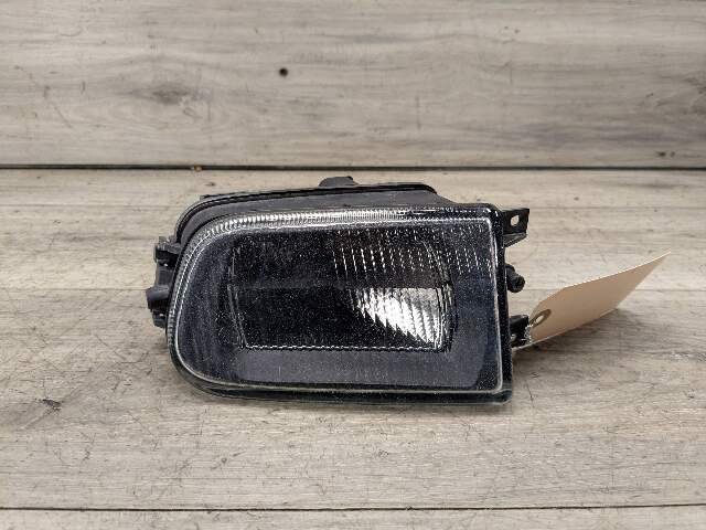 1996 - 2003 BMW Z3 E36 Front Left Driver Bumper Fog Lamp Light 8377941 M54B25O0