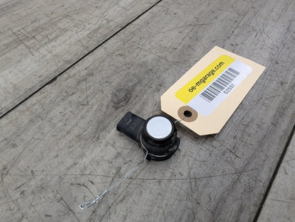 OEM BMW F15 F16 F85 F86 X5 X6 Front Rear Bumper Parking PDC Sensor White