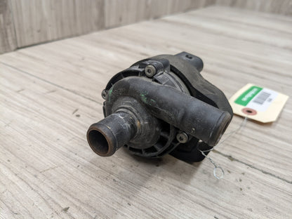 2015-2021 Mercedes-Benz C43 W205 Auxilary Water Coolant Pump A2118350028 OEM