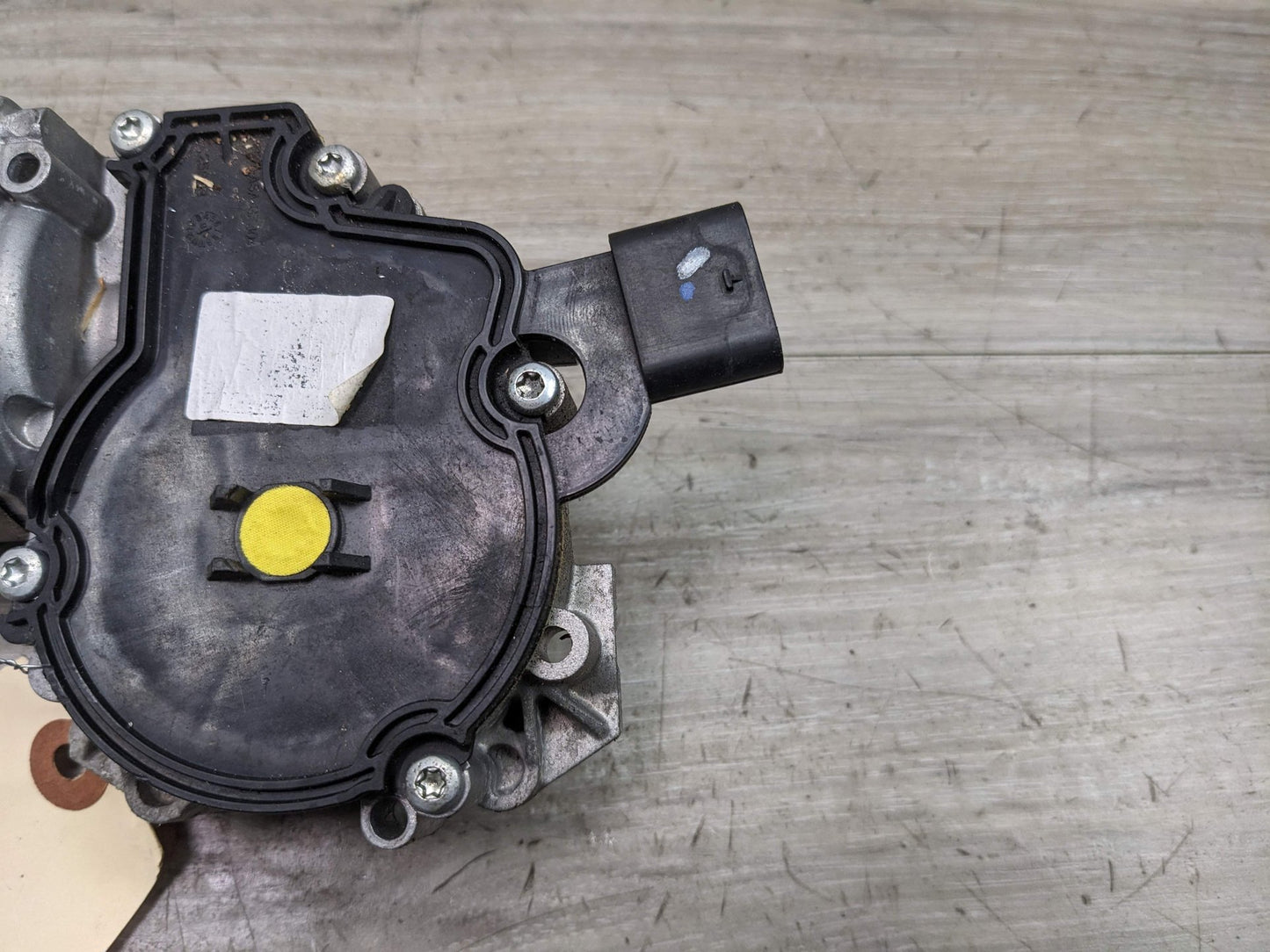 12-18 OEM BMW F22 F30 F32 F33 F36 235 325 328 335 428 435 Windshield Wiper Motor