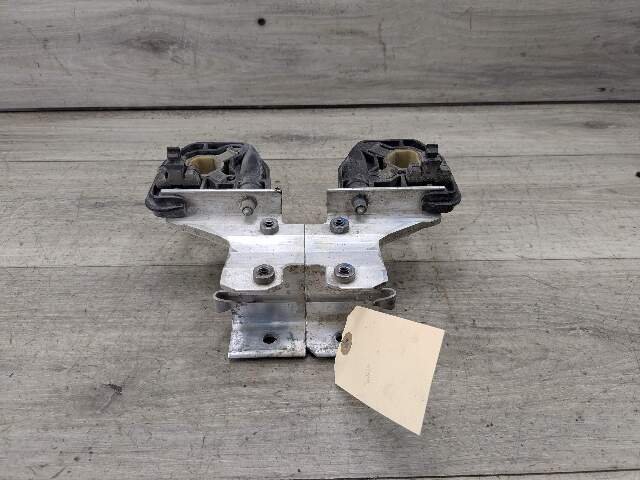 2011 - 2016 BMW 335i F30 Radiator Lower Mounting Brackets SET 0 N55B30M0