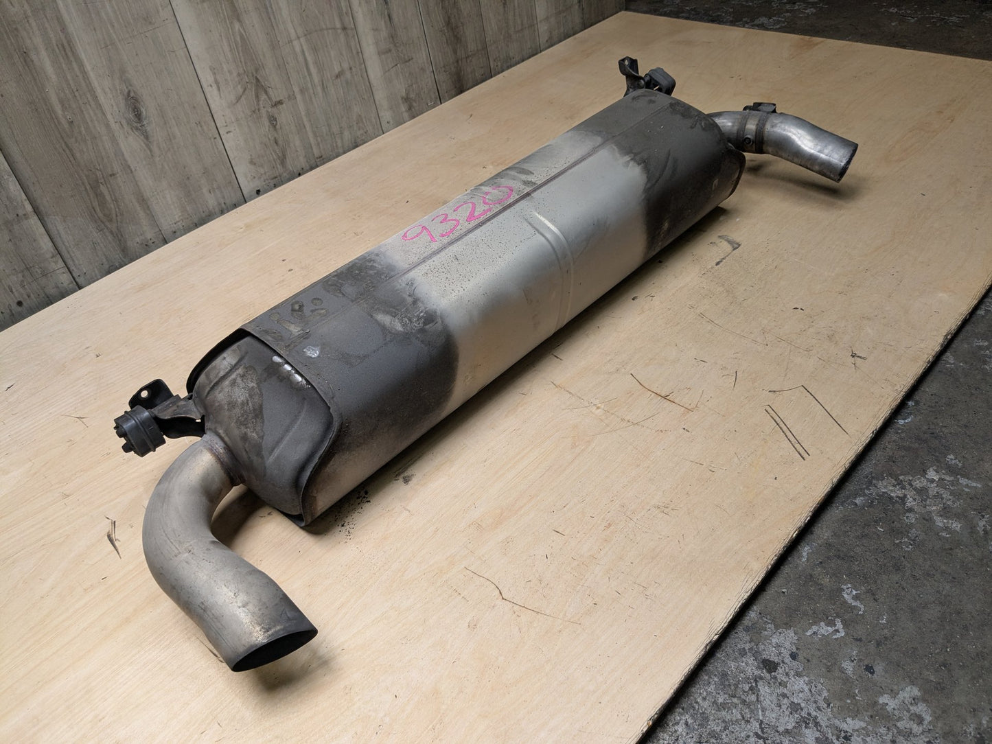 16-22 OEM BMW G12 740 Engine B58 Rear Dual Exhaust Pipe Muffler
