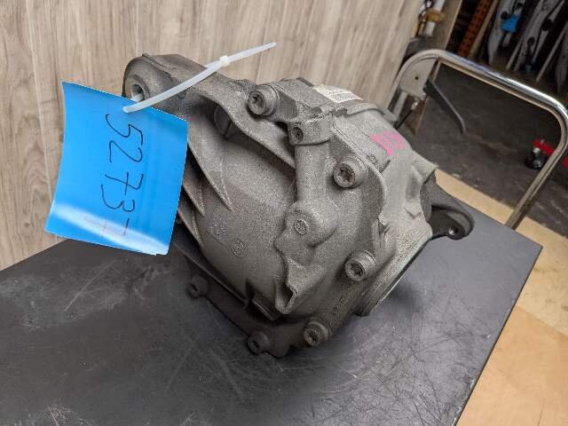 18-24 OEM BMW G01 G02 X3 X4 B46 B58 Rear Differential Axle Gearbox Carrier 3.38