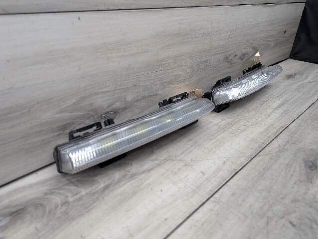 OEM Mercedes W204 W207 W212 Front Left Right DRL Daytime LED Fog Light Lamp SET