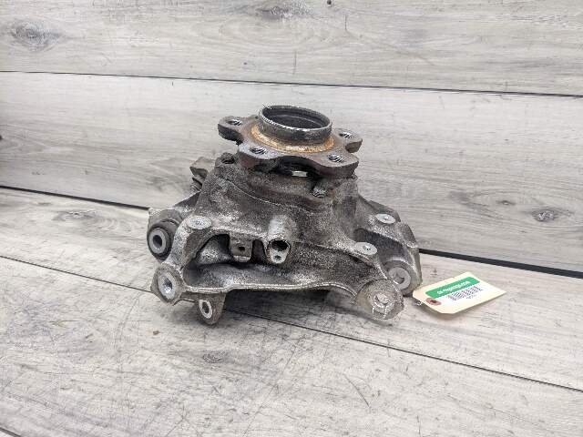 19-25 OEM BMW G20 330 M340 REAR Left Driver Knuckle Wheel Hub Spindle Bearing