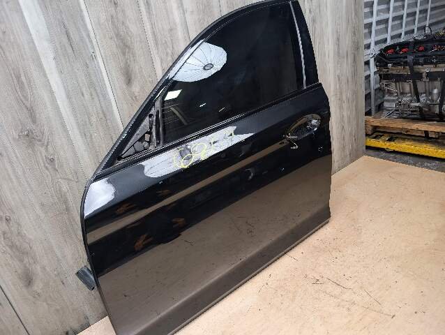 17-23 OEM BMW F90 G30 530 540 M550 M5 Front Left Driver Door Shell Panel