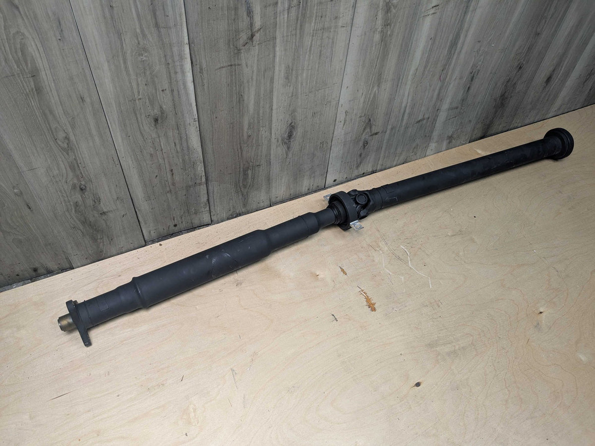 2021 BMW X5 G05 Rear Propeller Driveshaft Drive Shaft 8487410 19-23 OEM BMW G05 G06 X5 X6 40i RWD Rear Driveshaft Drive Shaft Propeller B58C OEM