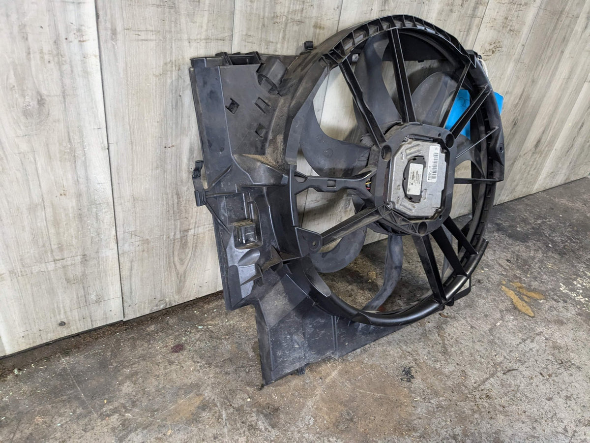 07-13 OEM BMW E82 E90 E92 335 Engine N54 N55 Radiator Cooling Auxiliary Fan 600W