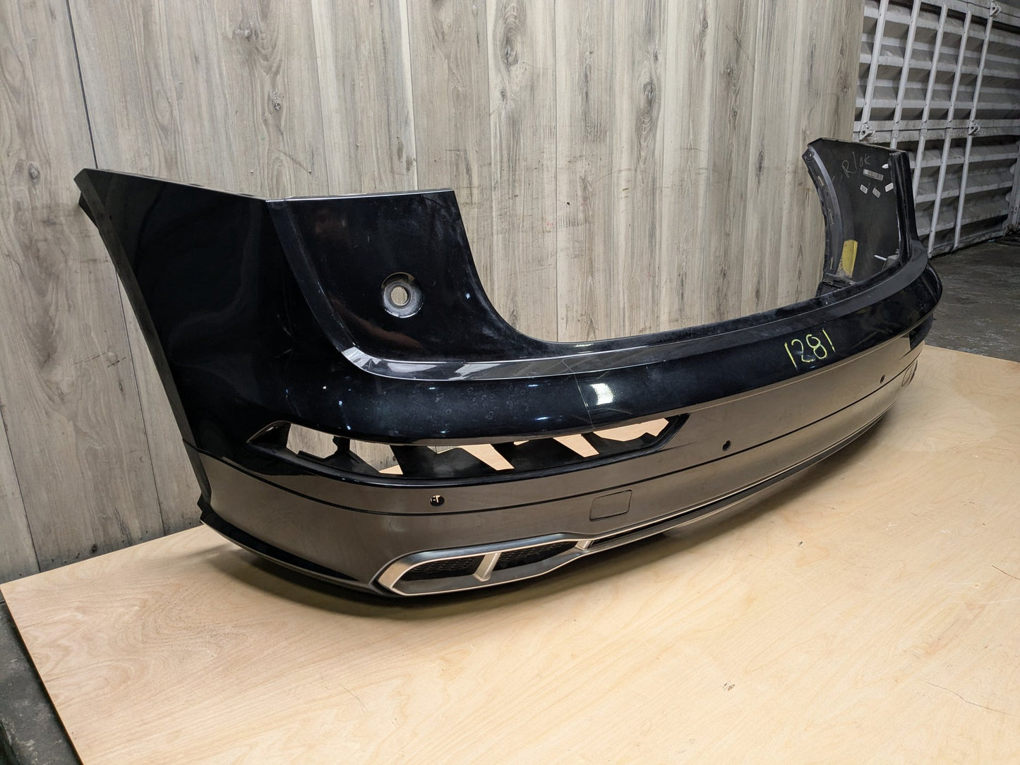 18-20 OEM AUDI Q5 SQ5 Rear Upper Lower Bumper Cover w/ Diffuser Black Black 0E/ Y9T