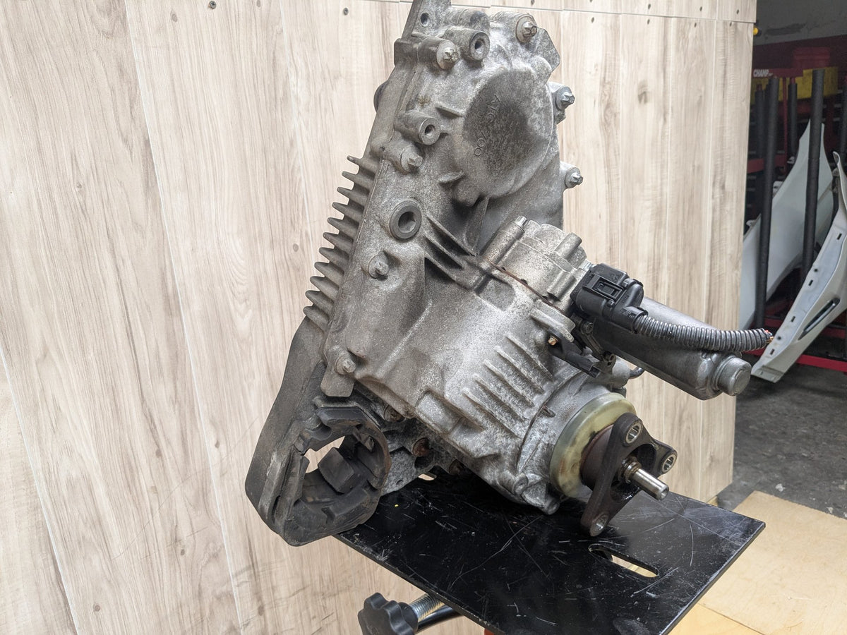 07-14 OEM BMW E70 E71 X5 X6 AT Transmission Transfer Case Gearbox ATC 700