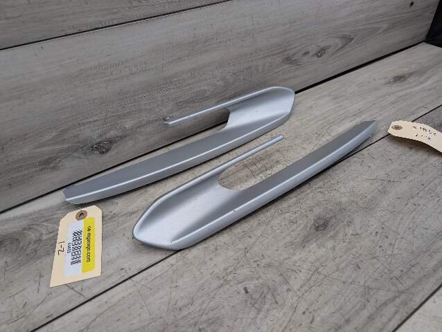 2011 - 2016 BMW 335i F30 Front Left Driver Fender Trim Molding 7279695 N55B30M0