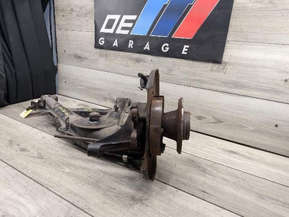 1996 - 2003 BMW Z3 E36 Rear Right Passenger Spindle Knuckle w/ Bearing 1094762 M54B25O0