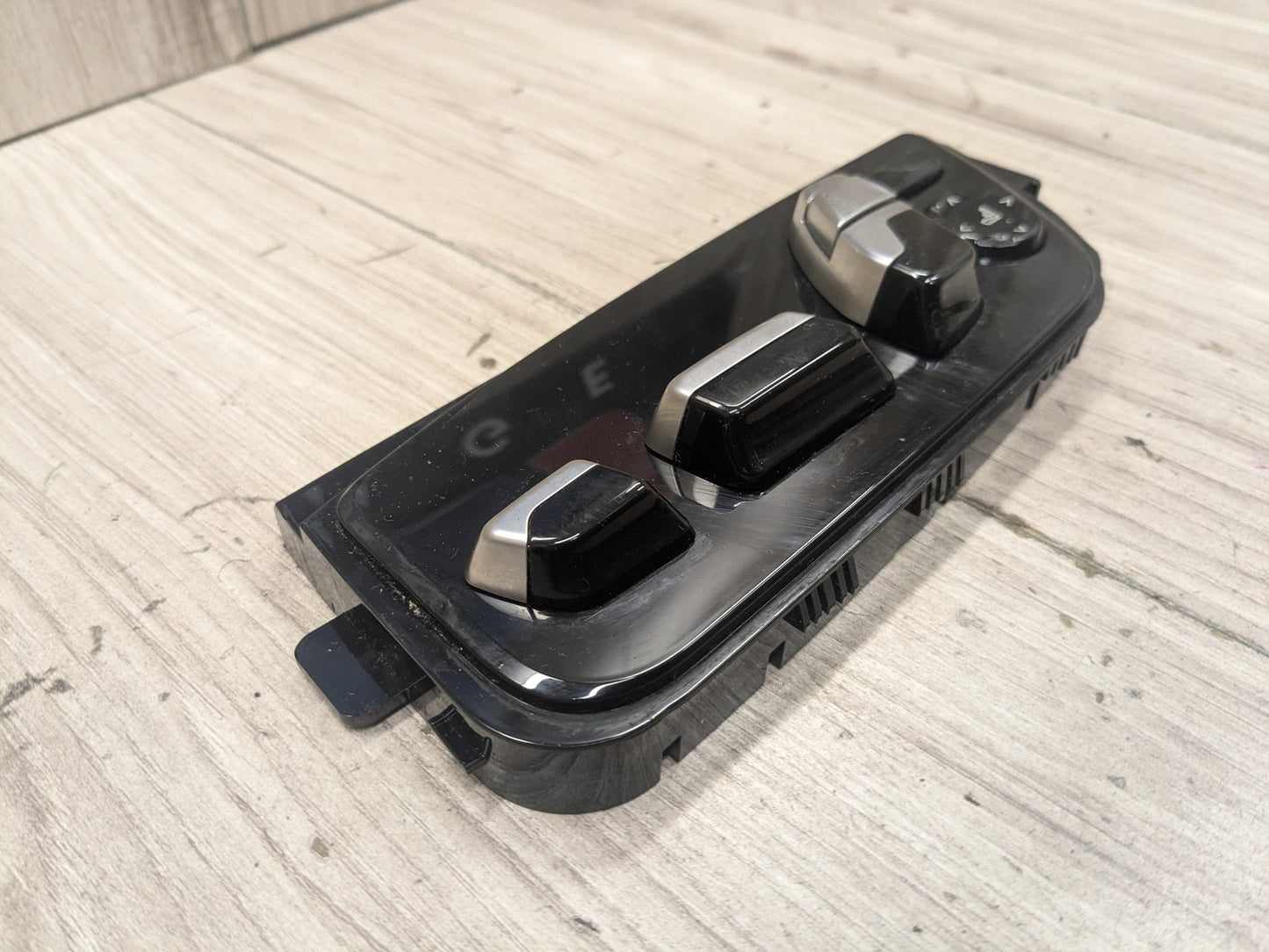 OEM BMW F90 G11 G12 G30 G32 M5 Front Left Driver Seat Adjustment Control Switch