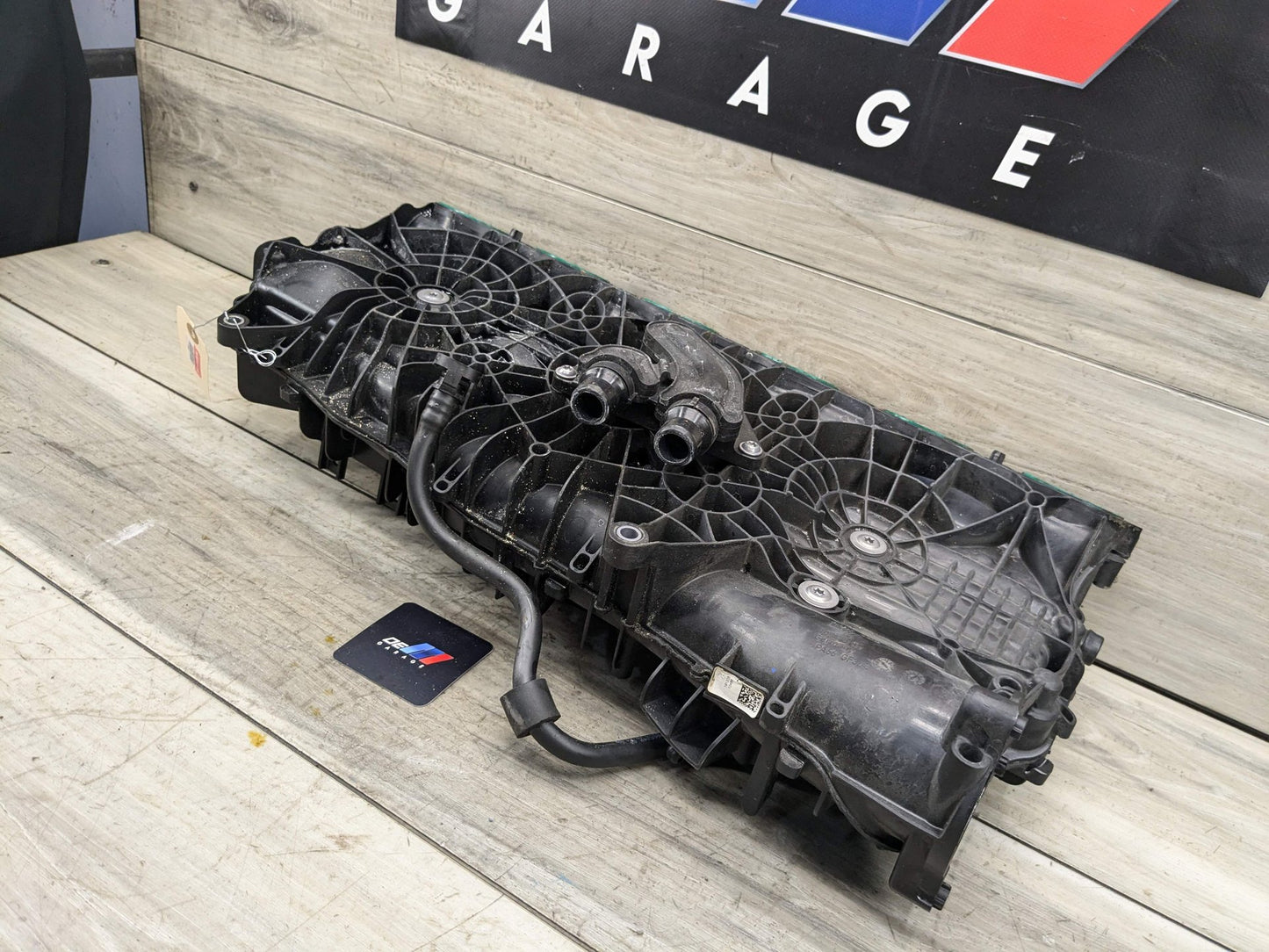 OEM BMW G01 G05 G12 G20 G42 G30 M340 M440 X3 Engine B58 Intake Manifold 8647977