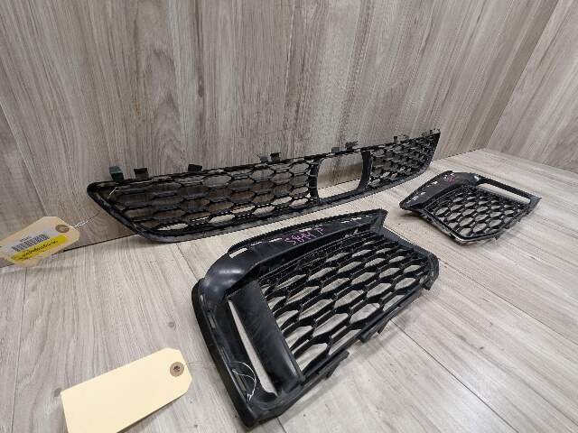 17-20 OEM BMW G30 Front Bumper Lower Center Left Right Driver Passenger Grille Trim Black