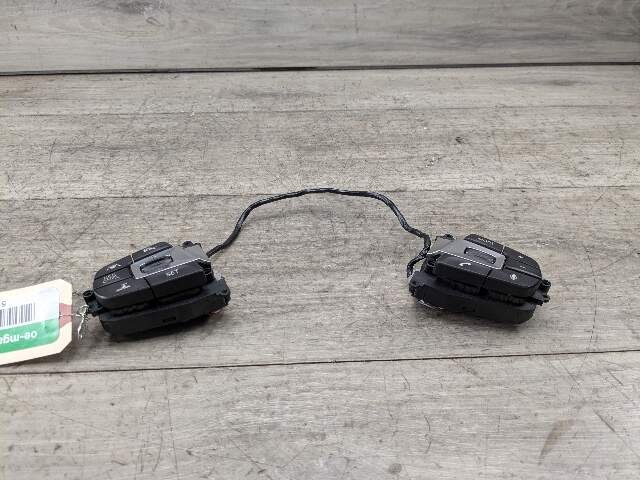 2018 BMW X3 G01 Steering Wheel Switch Buttons 9363436