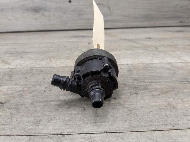 OEM BMW F90 F93 G11 G12 G16 G30 M5 Engine Electric Auxiliary Water Coolant Pump