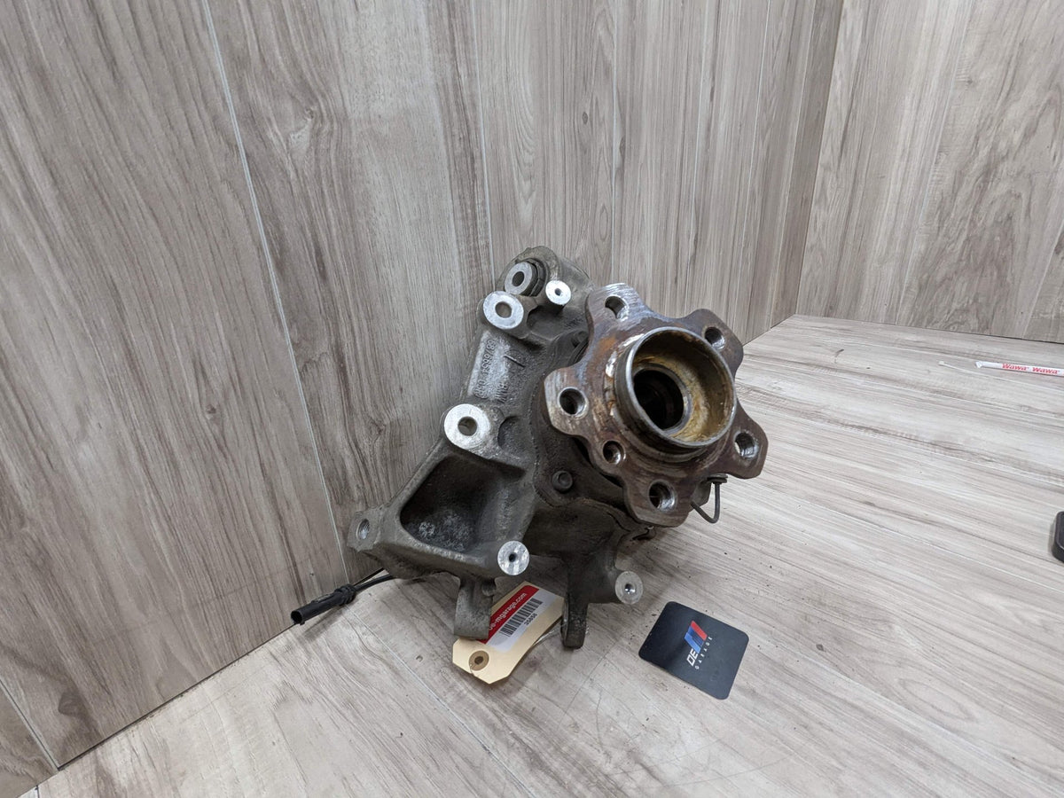 19-26 OEM BMW G05 G06 X5 X6 X7 Rear Right Passenger Hub Spindle Knuckle Bearing