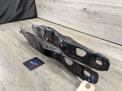 2020 BMW X5 G05 Rear Right Passenger Control Arm 6878031 19-23 OEM BMW G05 G06 G07 X5 X6 X7 Rear Left Driver Side Forward Control Arm OEM