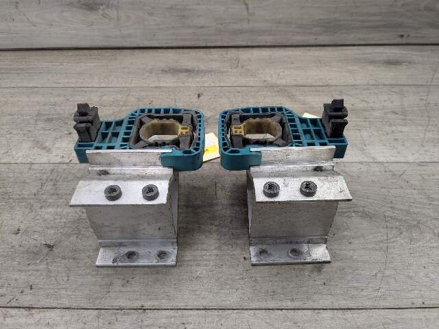 OEM BMW F90 F93 G11 G12 G16 G30 M5 Radiator Mount Support Bracket Left Right SET