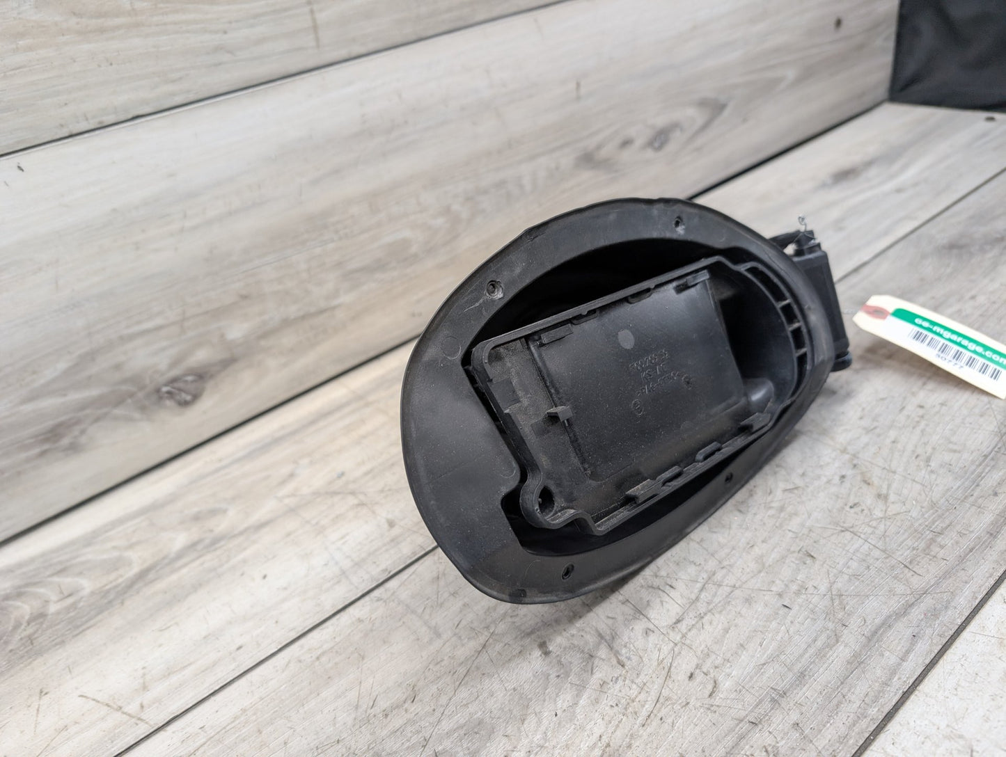 2009-2017 Mercedes-Benz E550 E-Class A207 Fuel Gas Tank Filler Cap A2076300167 OEM