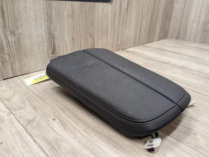 16-22 OEM BMW G11 G12 740 750 M760 Center Console Arm Rest Armrest Leather Black